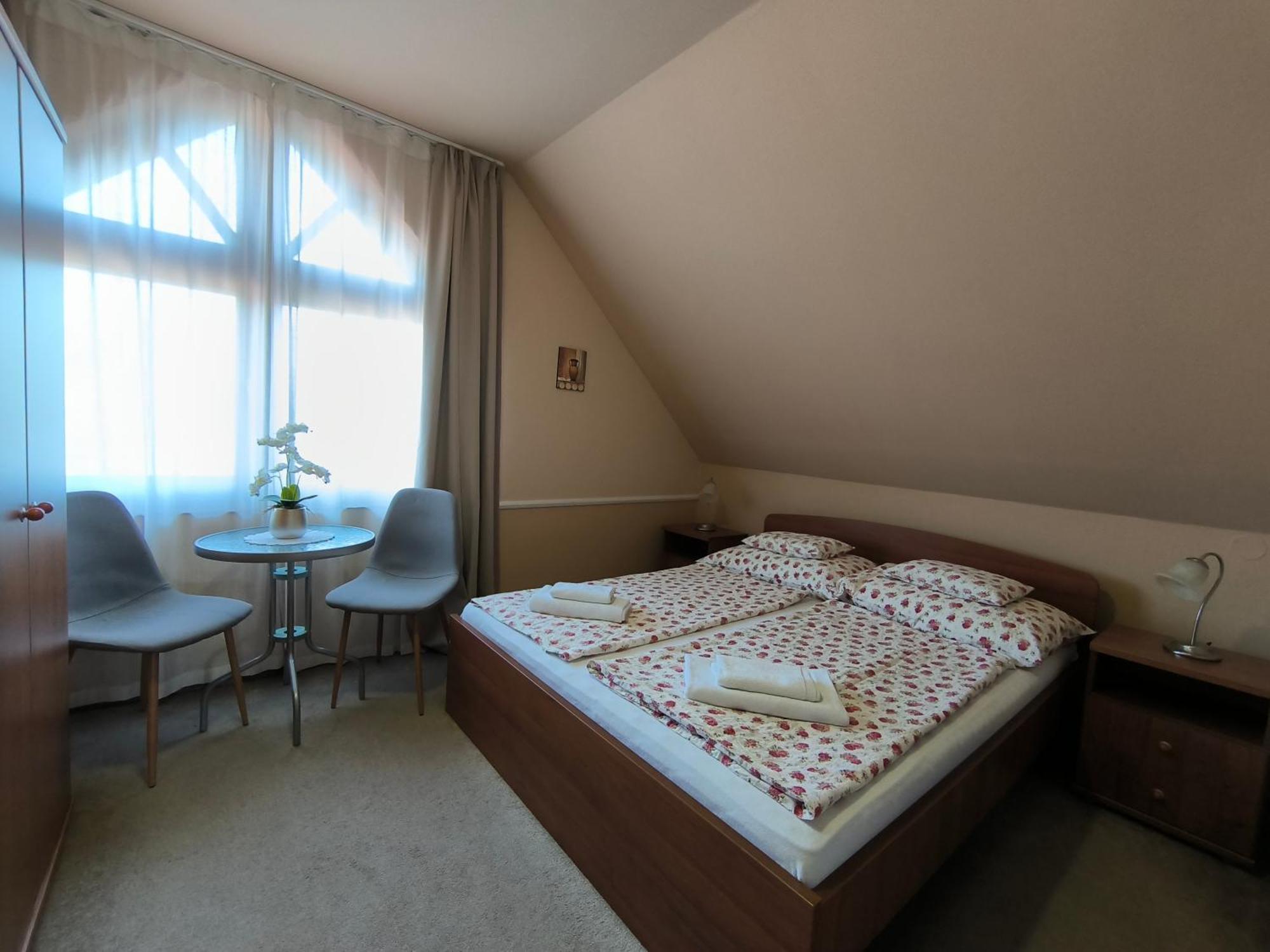 Korona Panzio Bed & Breakfast Balatonbereny Bagian luar foto